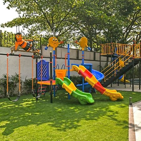 Meritas Aura Resort Lonavala Exterior foto